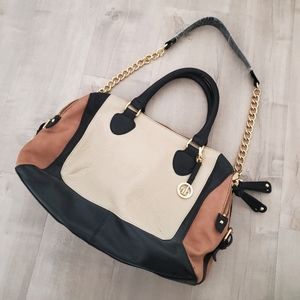 Gold Hardware Fancy Leatger Shoulder Bag